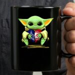 Baby Yoda Holding Cowboys Star And Crimson Tide Heart 3 mug.jpg