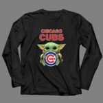 Baby Yoda Hug Chicago Cubs 4 Long Sleeves.jpg