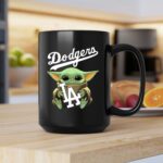 Baby Yoda Hug Los Angeles Dodgers 2 mug 1.jpg
