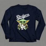 Baby Yoda Hug Los Angeles Dodgers 9 Long Sleeves.jpg