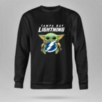 Baby Yoda Hug Tampa Bay Lightning 8 Sweatshirt.jpg