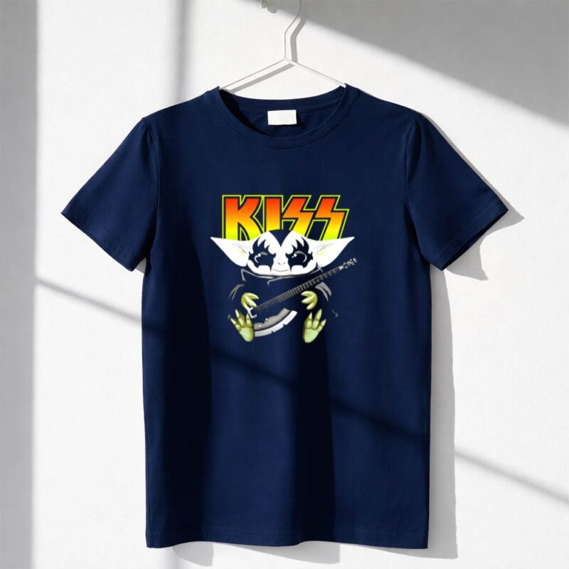 Baby Yoda Kiss Rock Bass Player 1 T Shirt