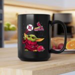 Baby Yoda with St Louis Cardinals Baseball Starry 2 mug.jpg