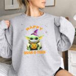 Baby20Yoda20Happy20Quaroteen20Halloween20Pumpkin20Wizard20Hat 3 Sweatshirt 1.jpg