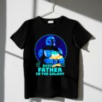 Best-Father-in-the-Galaxy-Mandalorian-Hug-Baby-Yoda-6-T-Shirt