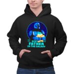 Best-Father-in-the-Galaxy-Mandalorian-Hug-Baby-Yoda-7-Hoodie