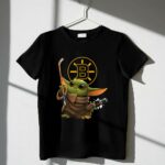 Boston Bruins Baby Yoda Hockey Stick Puck Character 1 T Shirt.jpg Boston Bruins Baby Yoda Hockey Stick Puck Character 1 T Shirt.jpg