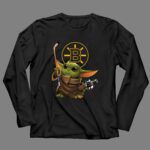 Boston Bruins Baby Yoda Hockey Stick Puck Character 4 Long Sleeves.jpg Boston Bruins Baby Yoda Hockey Stick Puck Character 4 Long Sleeves.jpg