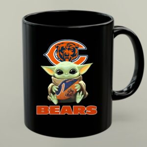 Chicago Bears Baby Yoda Football Fan Gear 1 mug.jpg