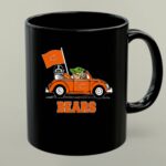 Chicago Bears Darth Vader Baby Yoda Car Driving Star Wars Football 1 mug.jpg