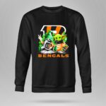 Cincinnati-Bengals-St-Patricks-Day-Gnome-and-Baby-Yoda-Football-8-Sweatshirt