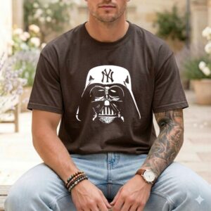 Darth Vader With New York Yankees Comfort Colors T Shirt 1.jpg