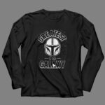 Greatest-in-the-Galaxy-Star-Wars-The-Mandalorian-Helmet-Fathers-Day-Dad-4-Long-Sleeves