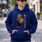 Groot And Baby Yoda Lsu Tigers Fan Gear 2 Hoodie.jpg