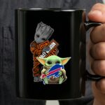 Groot HD Baby Yoda Hug Logo Buffalo Bills 3 mug.jpg