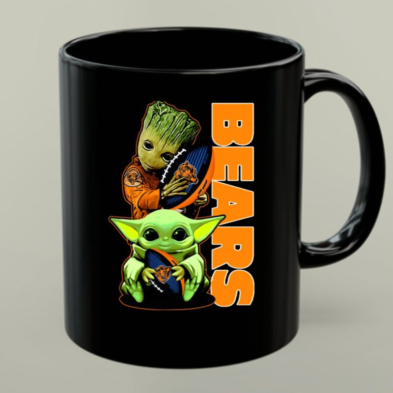 Groot and Baby Yoda Holding Chicago Bears Football 1 mug.jpg