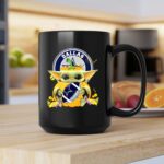 Halloween Pumpkin Baby Yoda Hug Dallas Cowboys Football 2 mug.jpg