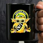 Halloween Pumpkin Baby Yoda Hug Green Bay Packers 3 mug.jpg