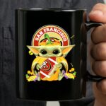 Halloween Pumpkin Baby Yoda Hug San Francisco 49ers Football 3 mug.jpg