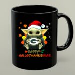 Happy Hallothanksmas Green Bay Packers Baby Yoda Santa Hat 1 mug.jpg