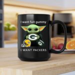 I Want Fruit Gummy I Want Packers Green Bay Packers Baby Yoda Helmet Football 2 mug.jpg