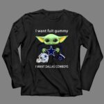 I-Want-Fuit-Gummy-I-Want-Dallas-Cowboys-Baby-Yoda-Football-4-Long-Sleeves