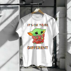 It's Ok To Be Different Chicago Bears Baby Yoda Shirt