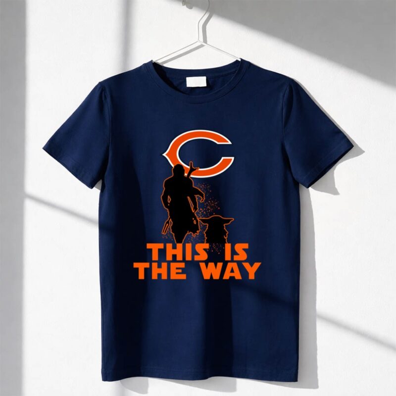 Mandalorian And Baby Yoda This Is The Way Chicago Bears 1 T Shirt