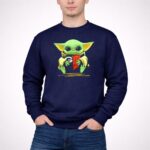 Mashup-Baby-Yoda-Heart-Green-Bay-Packers-Wisconsin-Badgers-3-Sweatshirt