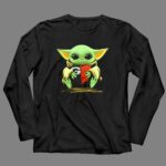 Mashup-Baby-Yoda-Heart-Green-Bay-Packers-Wisconsin-Badgers-4-Long-Sleeves