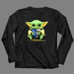 Mashup-Baby-Yoda-Holding-Heart-With-Raiders-Dodgers-Logos-4-Long-Sleeves