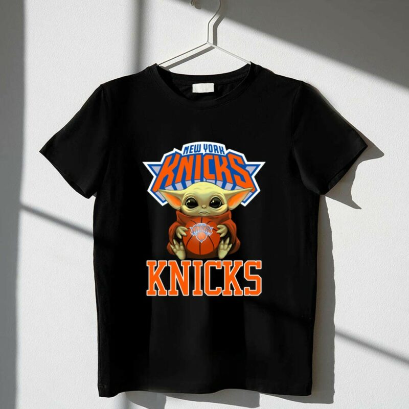New York Knicks Baby Yoda Basketball Fan 1 T Shirt.jpg