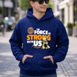 New York Knicks Yoda The Force Is Strong With Us 2 Hoodie.jpg