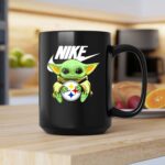 Nike Baby Yoda Steelers 2 mug.jpg