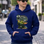 Packers-Green-Bay-Baby-Yoda-Football-Fan-2-Hoodie