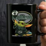 Packers Green Bay Baby Yoda Football Fan 3 mug.jpg