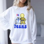 Philadelphia 76ers Star Wars R2 D2 C 3PO 8 Sweatshirt.jpg Philadelphia 76ers Star Wars R2 D2 C 3PO 8 Sweatshirt.jpg
