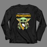 Pittsburgh Penguins Baby Yoda Holding Hockey 4 Long Sleeves 1.jpg