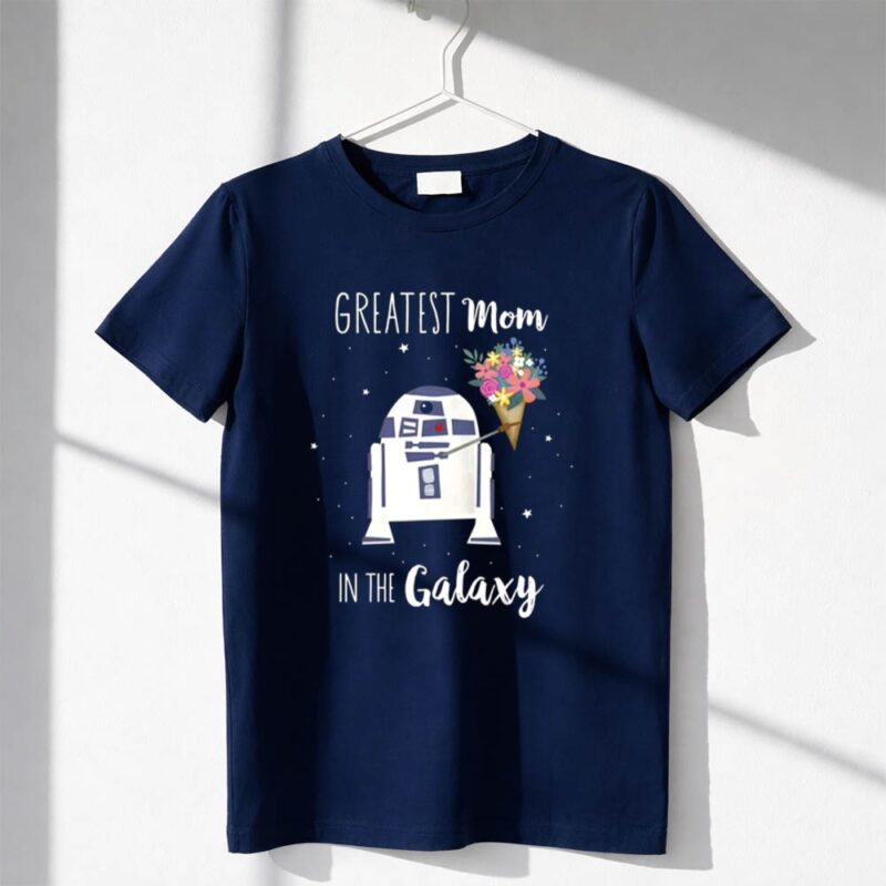 R2 D2 Greatest Mom in the Galaxy 1 T Shirt