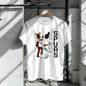 R2 D2 and C 3PO Coyote San Antonio Spurs mascot 1 T Shirt.jpg