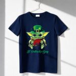 St-Patricks-Day-Arkansas-Razorbacks-Baby-Yoda-1-T-Shirt