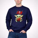 Star Wars Baby Yoda Hug Tampa Bay Buccaneers 3 Sweatshirt.jpg