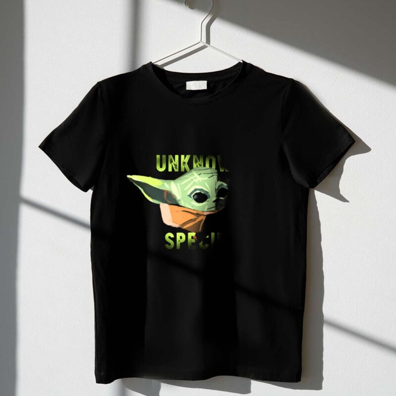 Star Wars The Mandalorian The Child Unknown Species Grogu 1 T Shirt.jpg