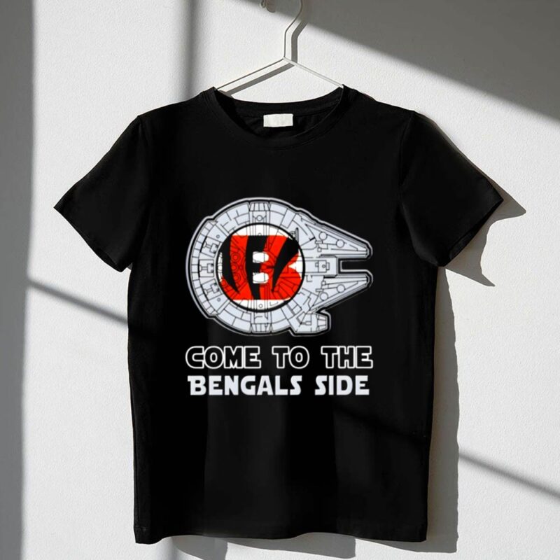 Star Wars come to the Cincinnati Bengals side 1 T Shirt.jpg