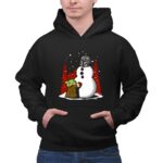 The-Best-Snowman-In-The-Parsec-Yoda-Hugs-Snowman-Mandalorian-Helmet-Snow-Star-Wars-7-Hoodie