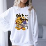 Trick Or Treat R2D2 C 3PO Ghost Halloween 8 Sweatshirt 1.jpg