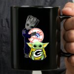 Yankees Baby Groot And Packers Baby Yoda Crossover 3 mug.jpg