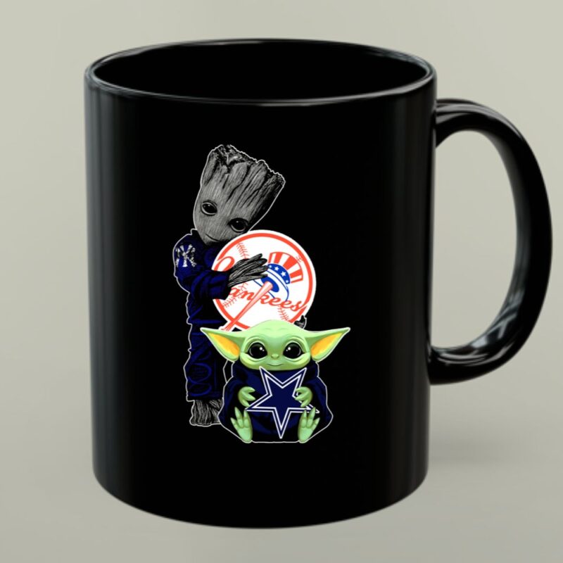 Yankees Cowboys Baby Groot and Baby Yoda Star Wars Crossover 1 mug.jpg