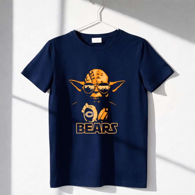 Yoda Bears Star Wars And Chicago Bears Fans Football Crossover 1 T Shirt