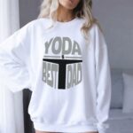 Yoda-Best-Dad-The-Mandalorian-Helmet-Baby-Yoda-8-Sweatshirt